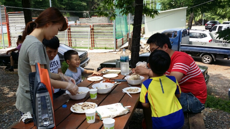 솔밭체육공원 오토캠핑장 이미지