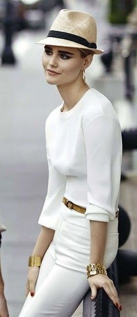 아도라블 이미지