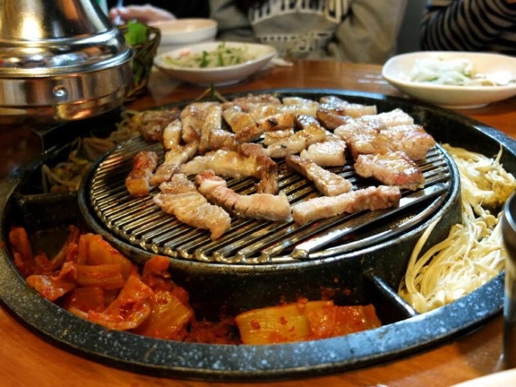 지글지글삼겹살 이미지