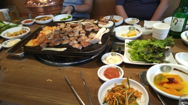선아네돌화로구이 이미지