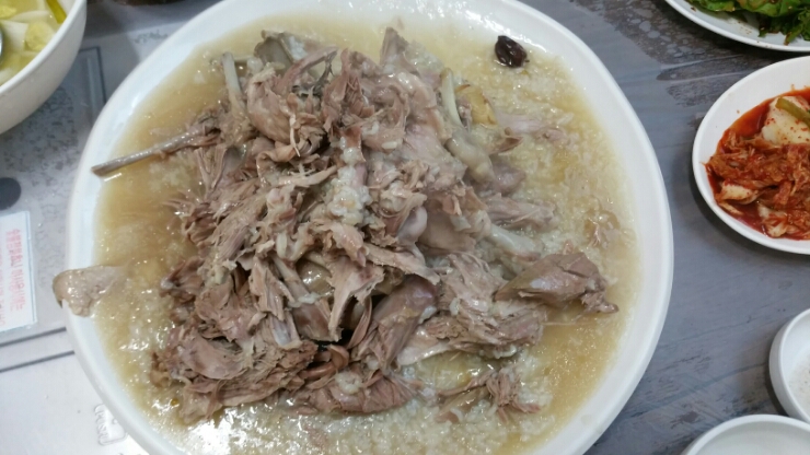 내포오리누룽지백숙 이미지