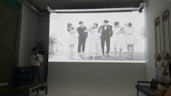 비쥬얼컴퍼니엘엔씨주 이미지