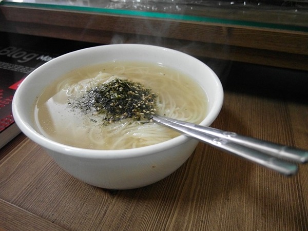 삼삼국수 이미지