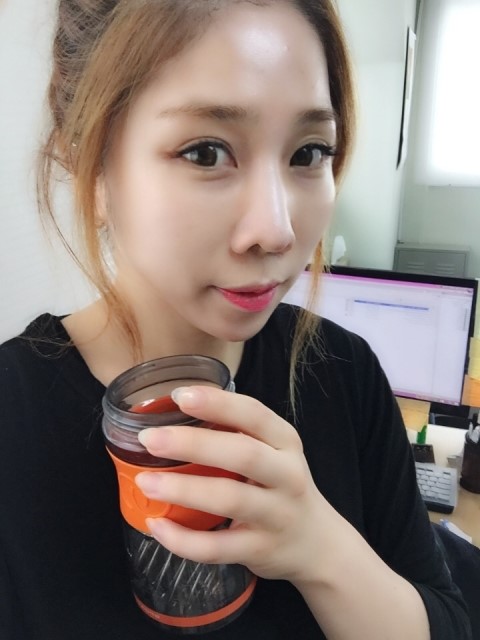 누구나홀반한닭 이미지