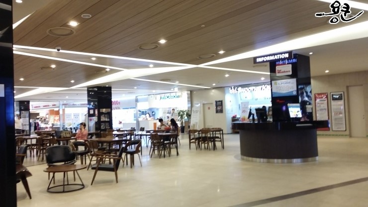 롯데시네마 구리아울렛 7관 이미지