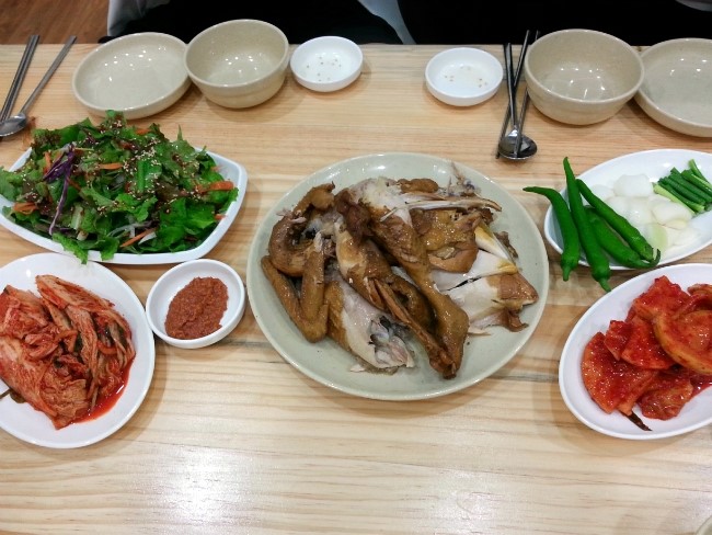 천년비법 옻닭 이미지