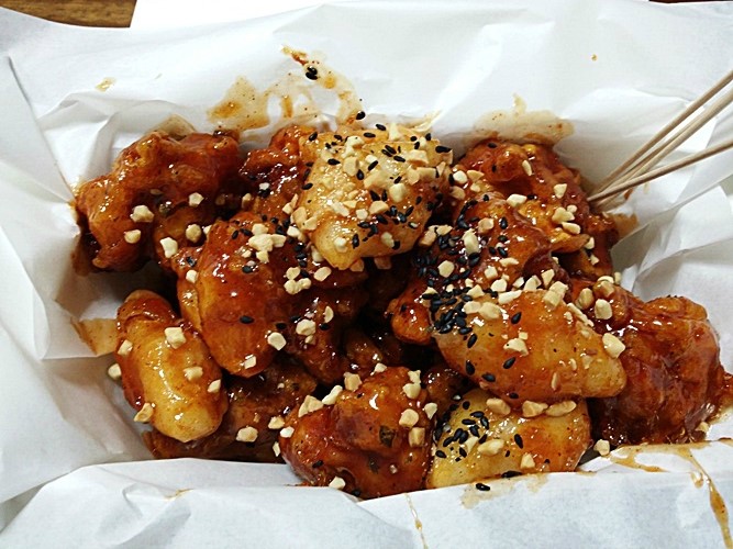 꿀벌치킨 이미지