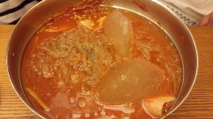 육쌈냉면 이미지