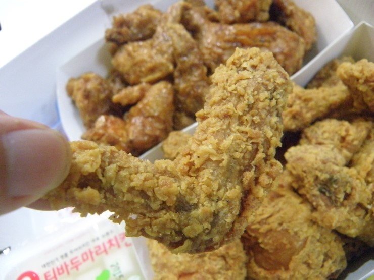 티바두마리치킨 이미지
