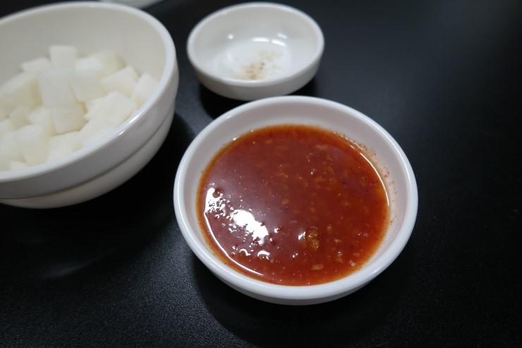 와룡통닭 이미지