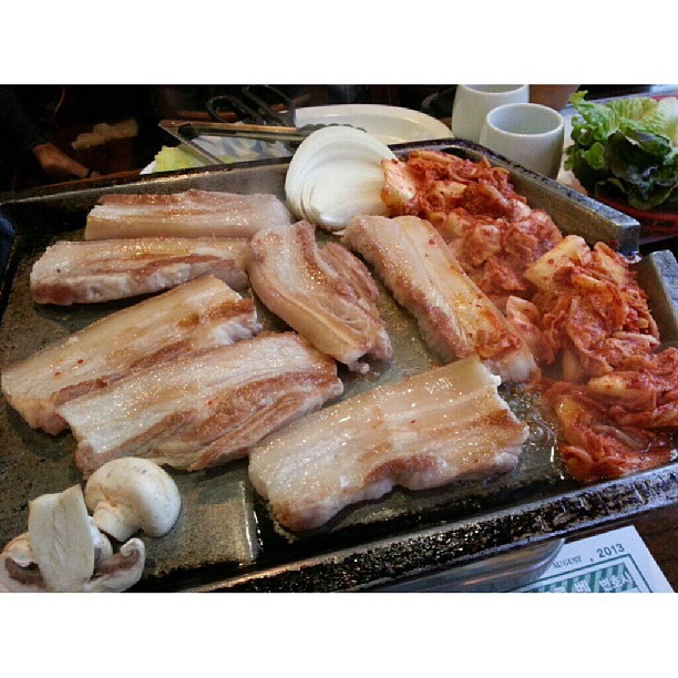 지글지글삼겹살 이미지