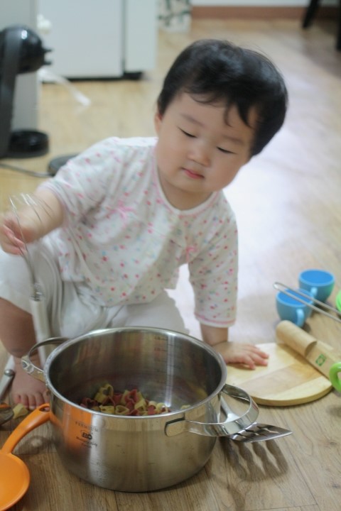 윤330 이미지