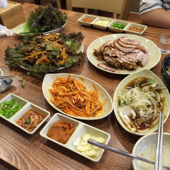 오족쌈족발 이미지