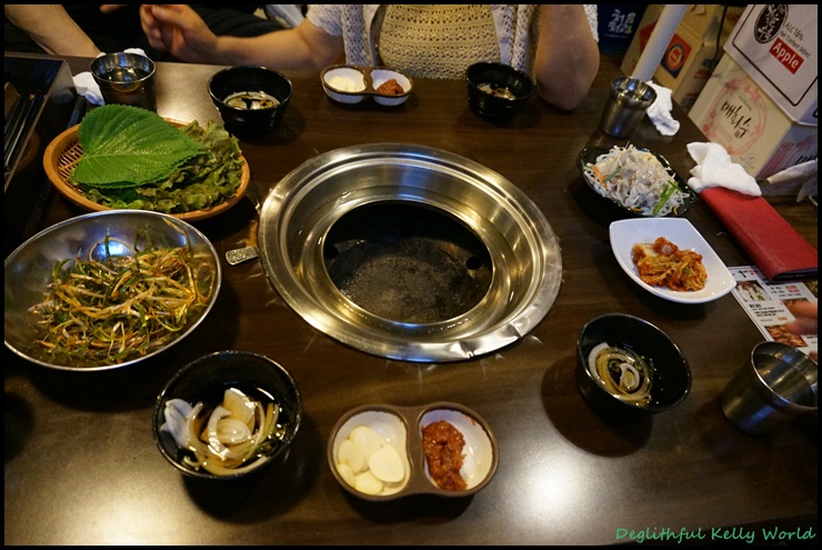 웅이식당 이미지