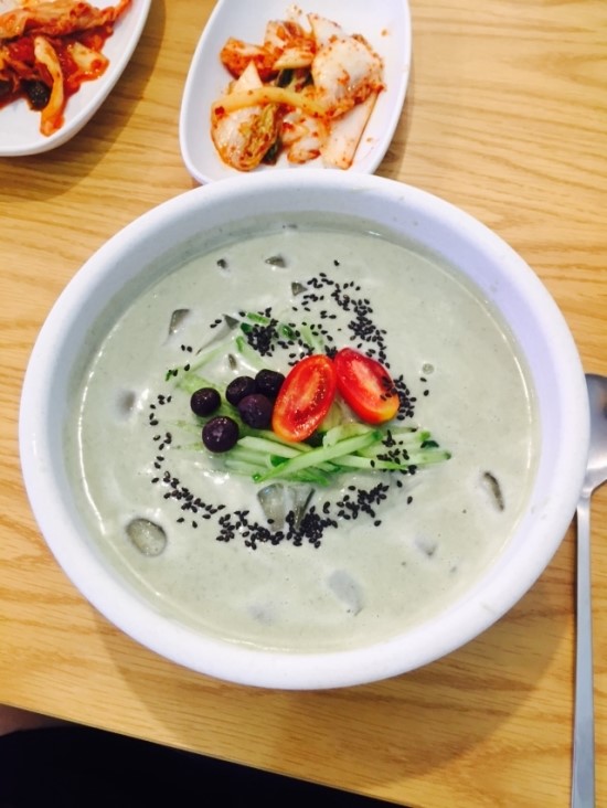 바른손칼국수 이미지