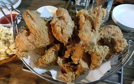 기발한치킨 이미지