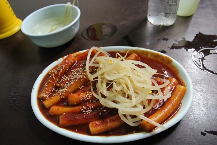 빨간떡볶이 이미지