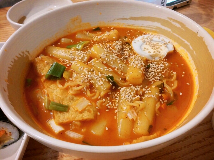 영아네분식 이미지