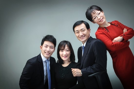 파밀리아스튜디오 이미지