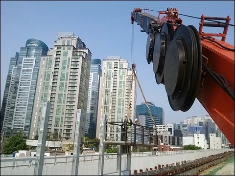 동부크레인 이미지