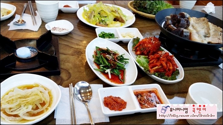 초가집보쌈&족발 이미지