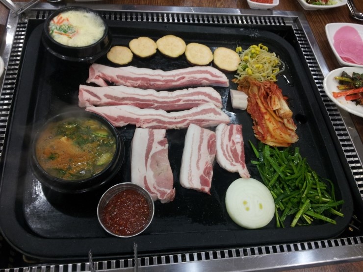 지산흑돈 이미지