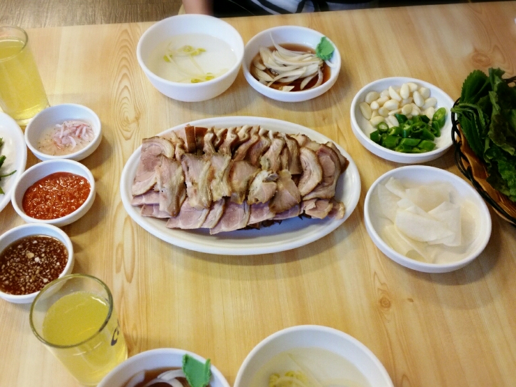 심청이왕족발 이미지