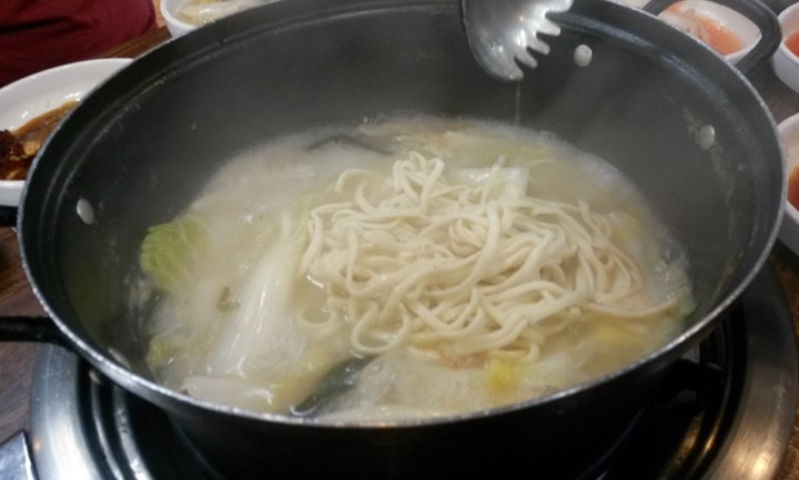 삼방초닭한마리칼국수 이미지