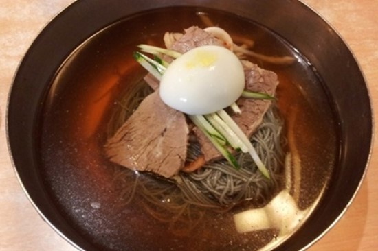 함흥냉면 이미지
