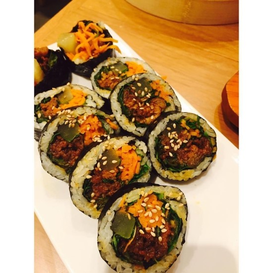 샤르르김밥 이미지