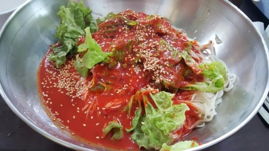 뚝방국수 이미지