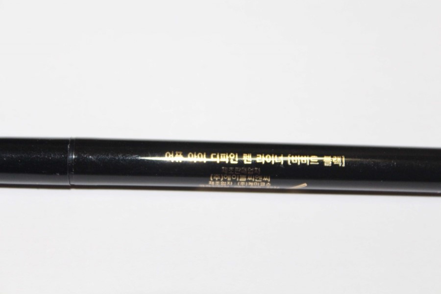 비비드블랙 이미지