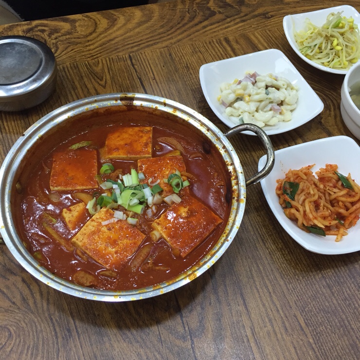 꿈꾸는돼지 이미지
