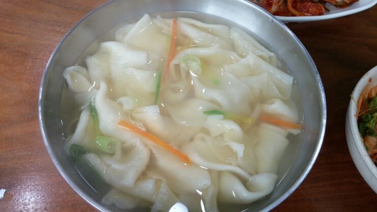 이오순칼국수 이미지