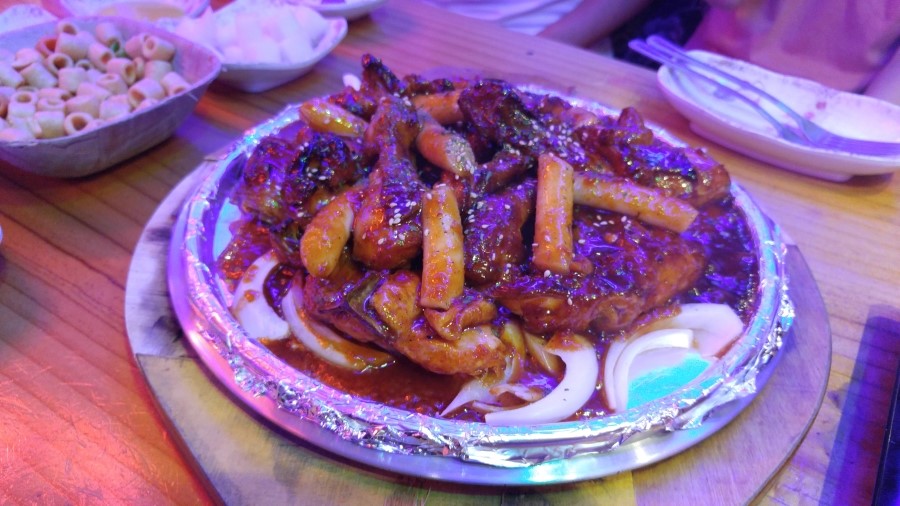 훌랄라참숯바베큐치킨 이미지