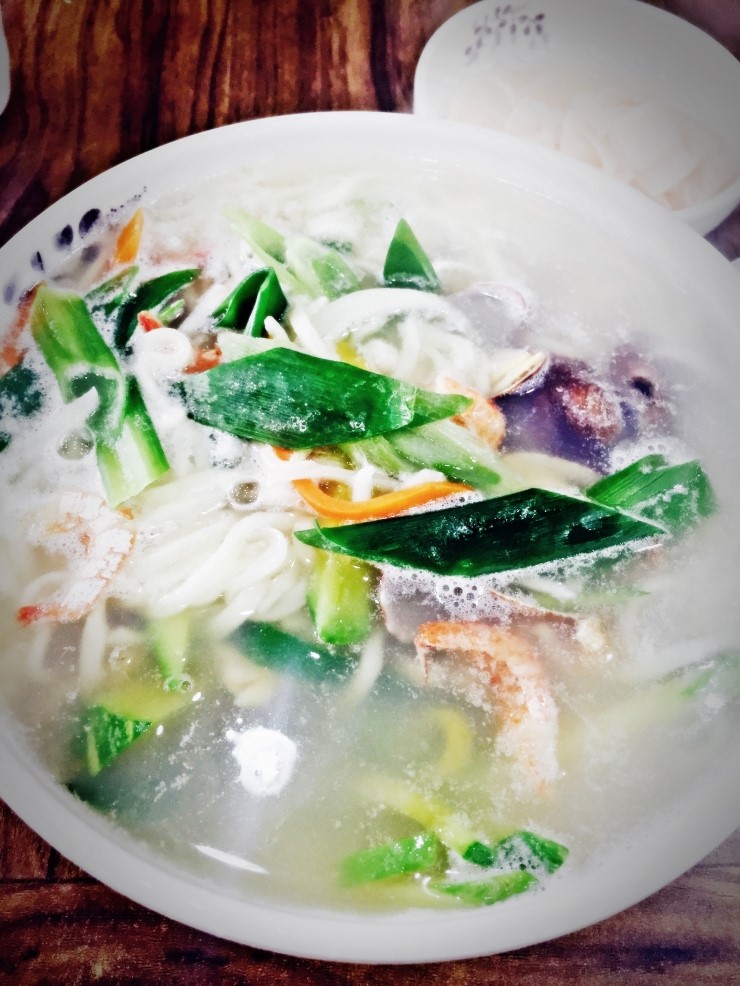 이런칼국수가 이미지