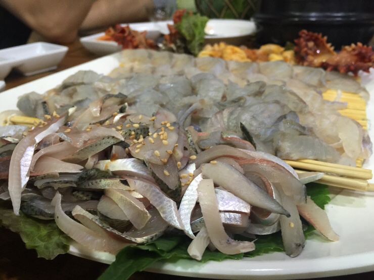 럭키수산 이미지