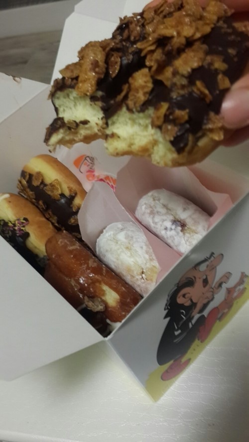던킨도넛 이미지