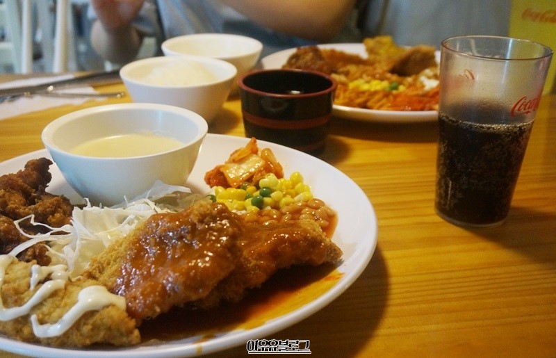 마니마니치킨 이미지