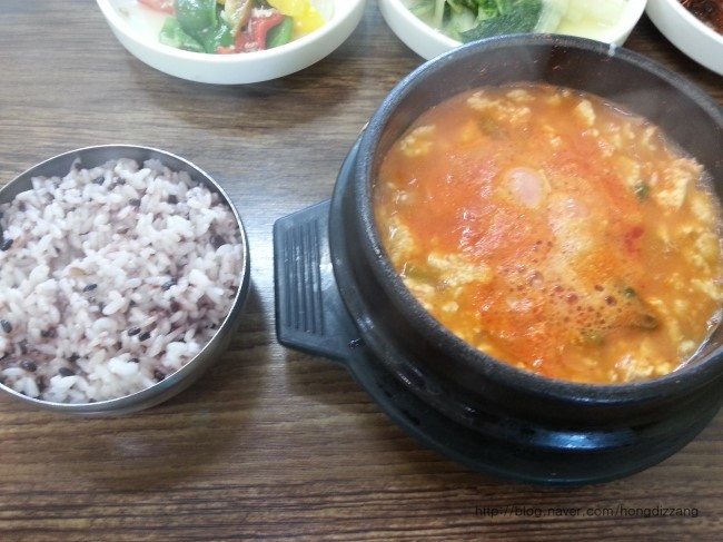 풍성맷돌두부 이미지