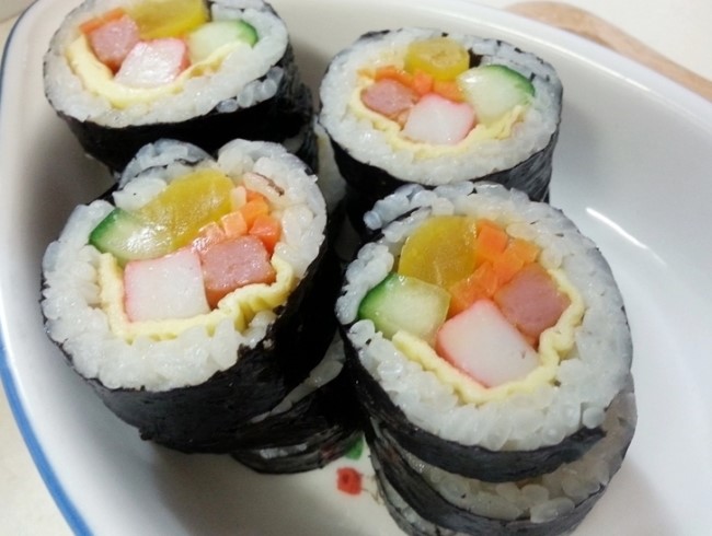 꼬맹이김밥 이미지