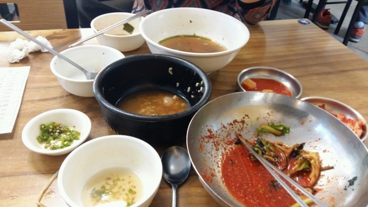 메가리 국수 이미지