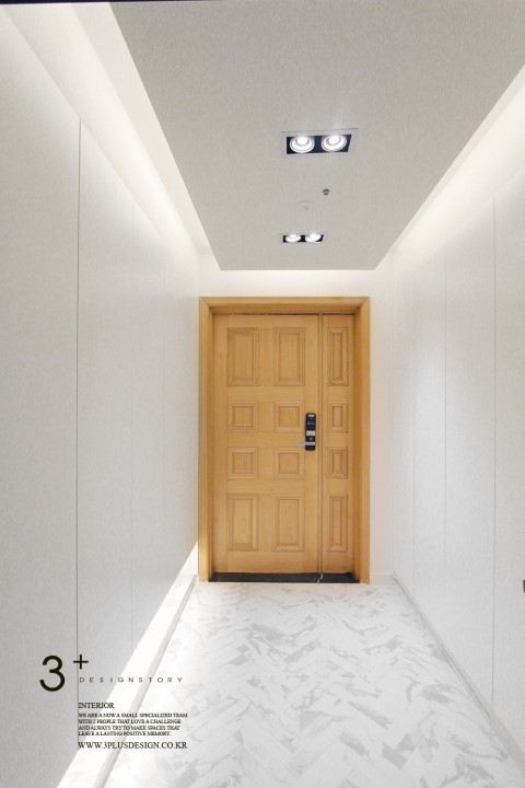 디자인 플러스(DESIGN+) 이미지