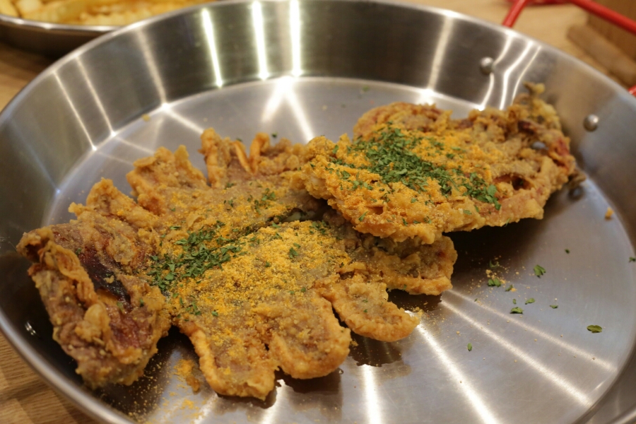 칠구통닭 이미지