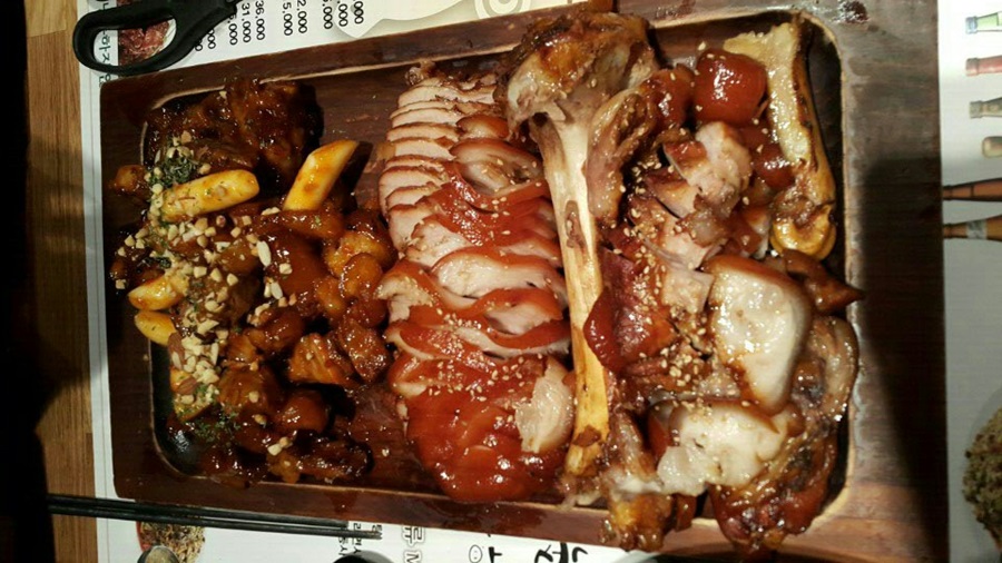 윤족발 이미지