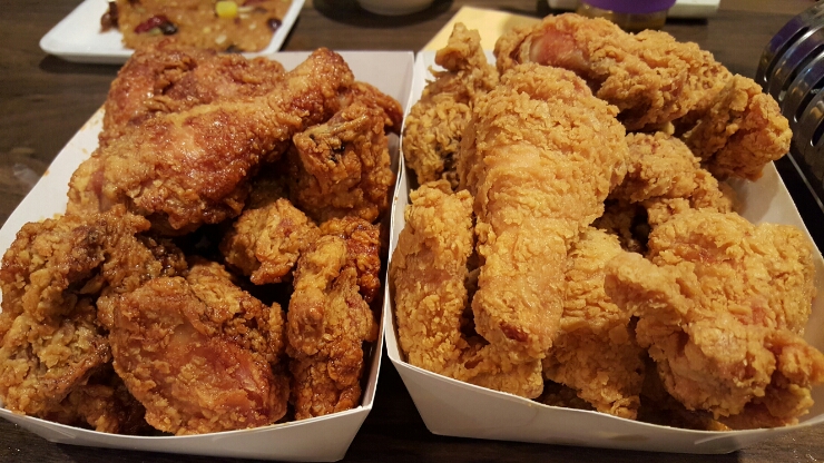 왕애두마리치킨 이미지