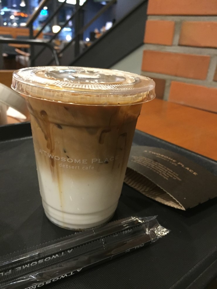 투썸플레이스 동아대 이미지