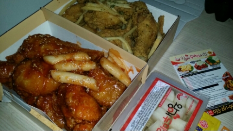 왕애두마리치킨 이미지