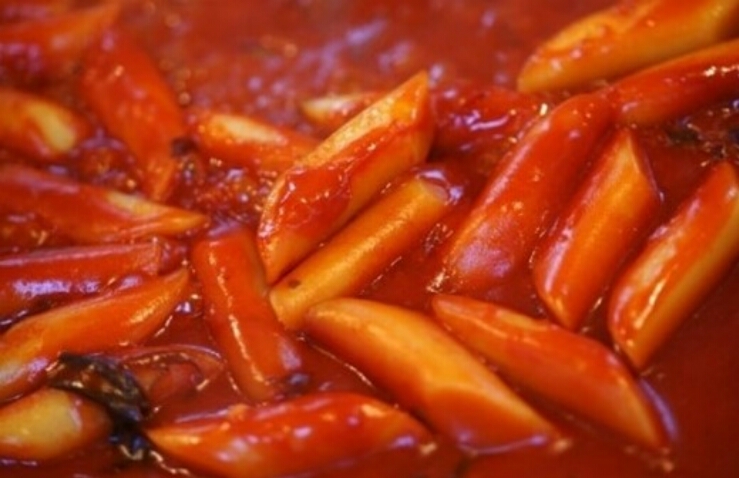 빨간떡볶이 이미지