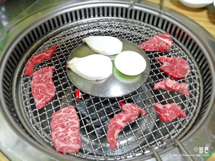 명실상감한우화서점 이미지